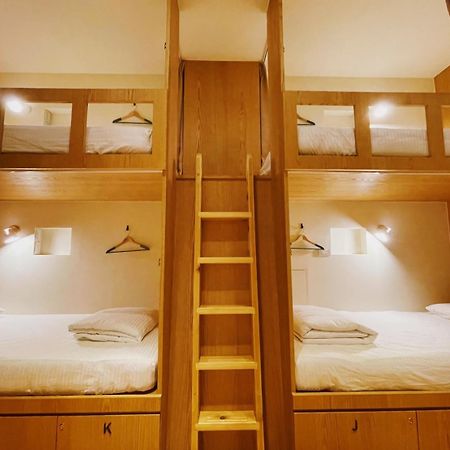 שייאו ליוקיו Lixia Hostel מראה חיצוני תמונה