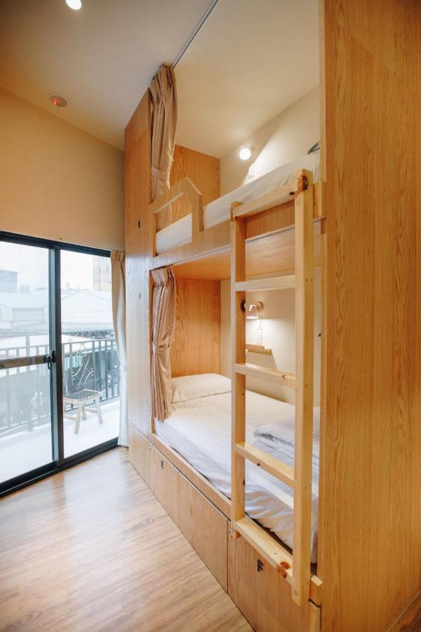 שייאו ליוקיו Lixia Hostel מראה חיצוני תמונה
