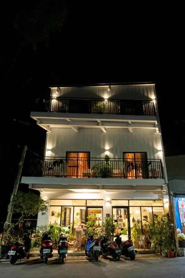 שייאו ליוקיו Lixia Hostel מראה חיצוני תמונה